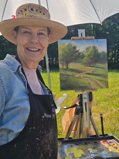 Lynett Fink with easel